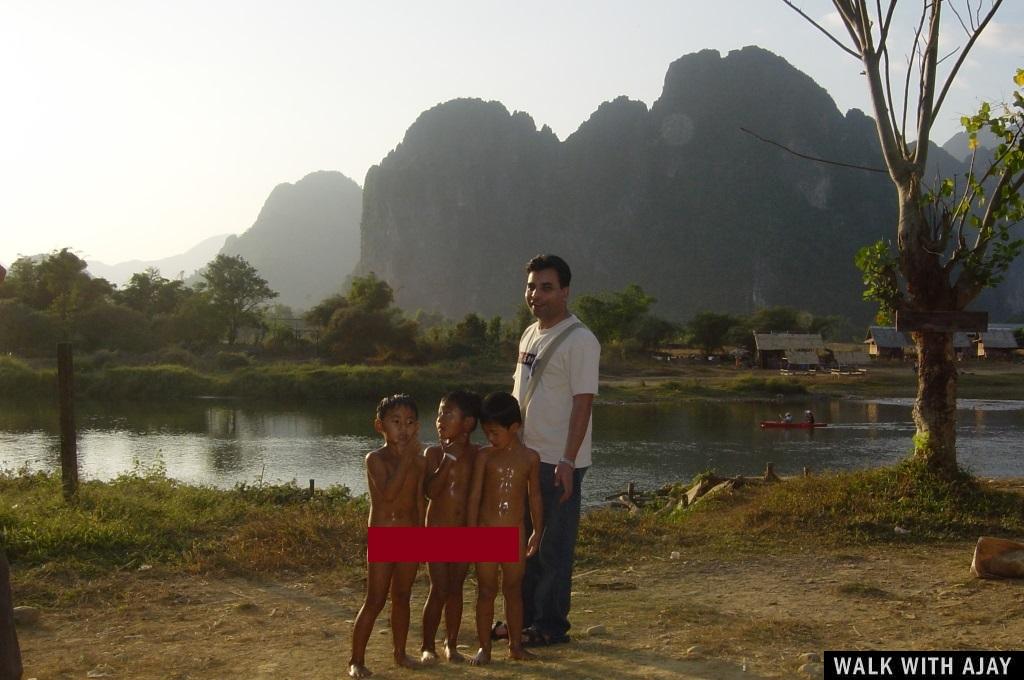 Day 1 - I fall in Love With Vang Vieng : Laos (Dec'04) 1