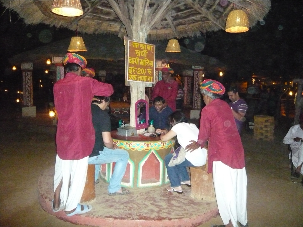 Day 7 - You Must Visit Chokhi Dhani : Jaipur, India (Mar'11) 12