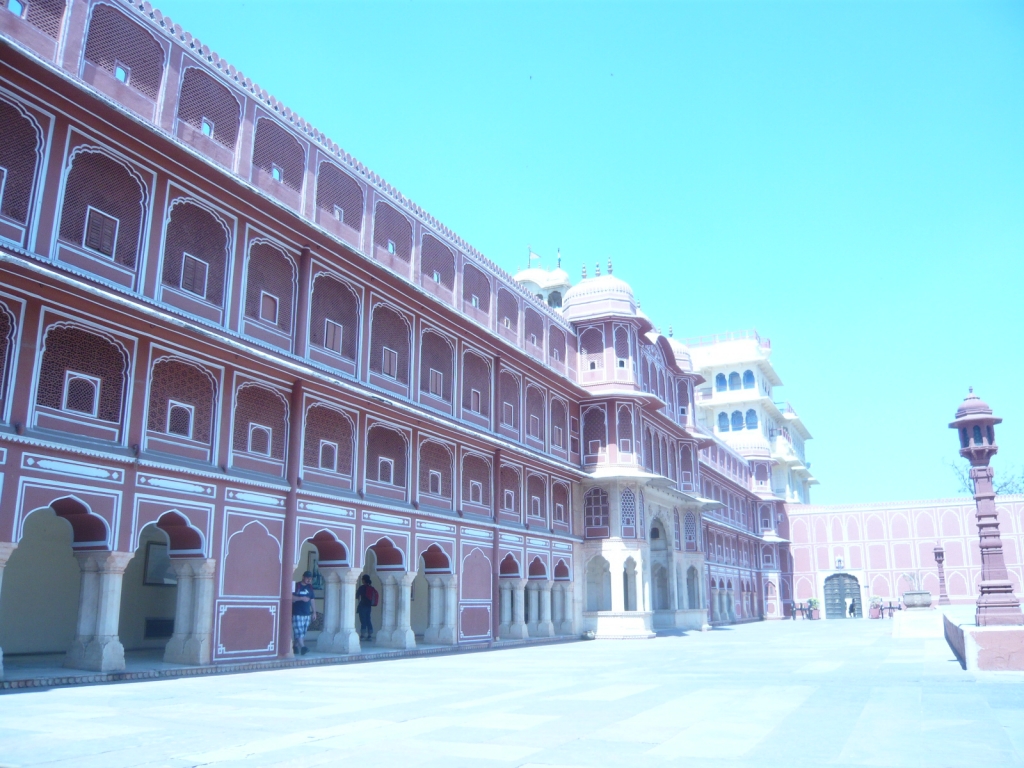 Day 6 - Walking Around City Palace : Jaipur, India (Mar'11) 22