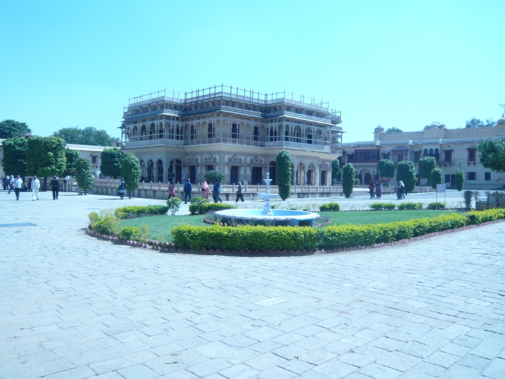 Day 6 - Walking Around City Palace : Jaipur, India (Mar'11) 19