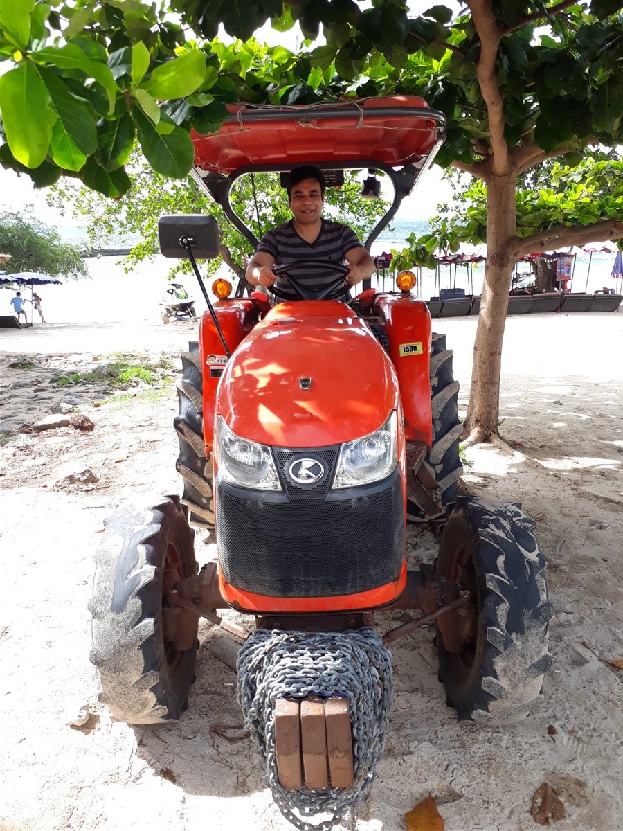 Exploring Koh Larn Island by Motorbike : Pattaya, Thailand (Sep’17) 8
