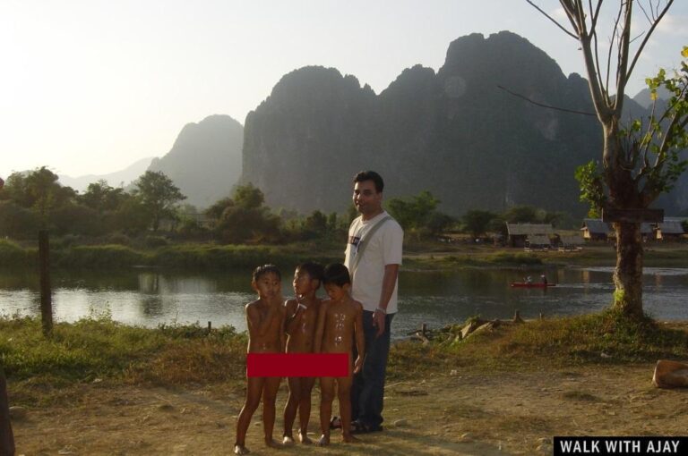Day 1 – I fall in Love With Vang Vieng : Laos (Dec’04)