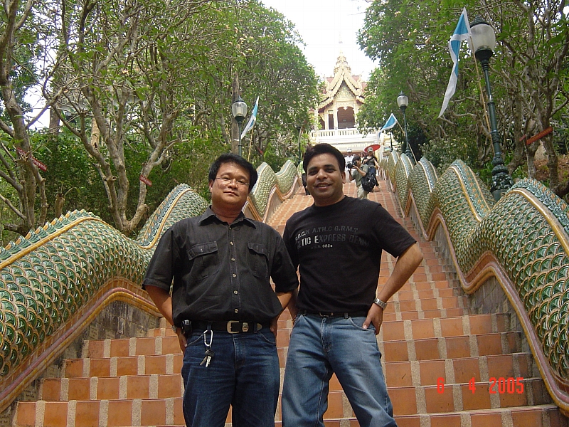 Day 1 - Trip To Doi Suthep Temple : Chiang Mai, Thailand (Apr'05) 5