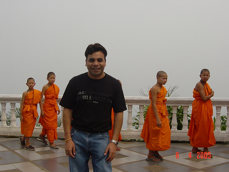 Day 1 - Trip To Doi Suthep Temple : Chiang Mai, Thailand (Apr'05) 2