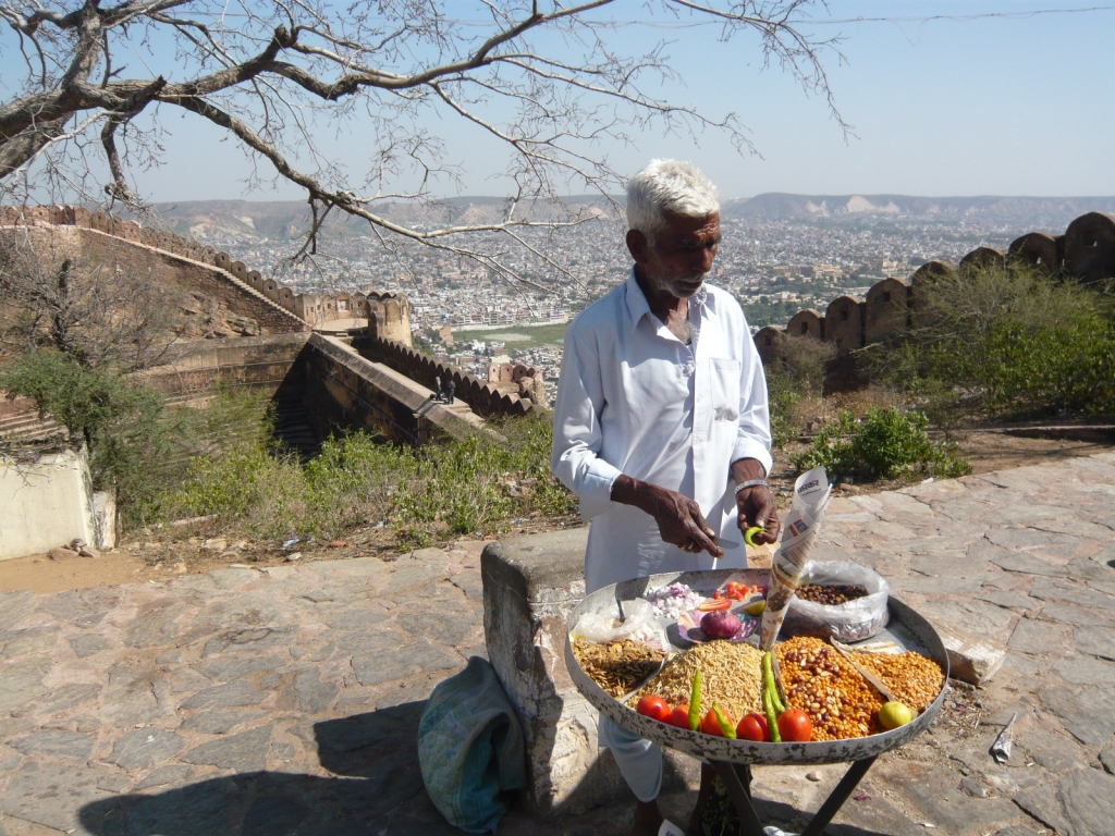 Exploring Nahargarh Fort : Jaipur, India (Mar'11) 9