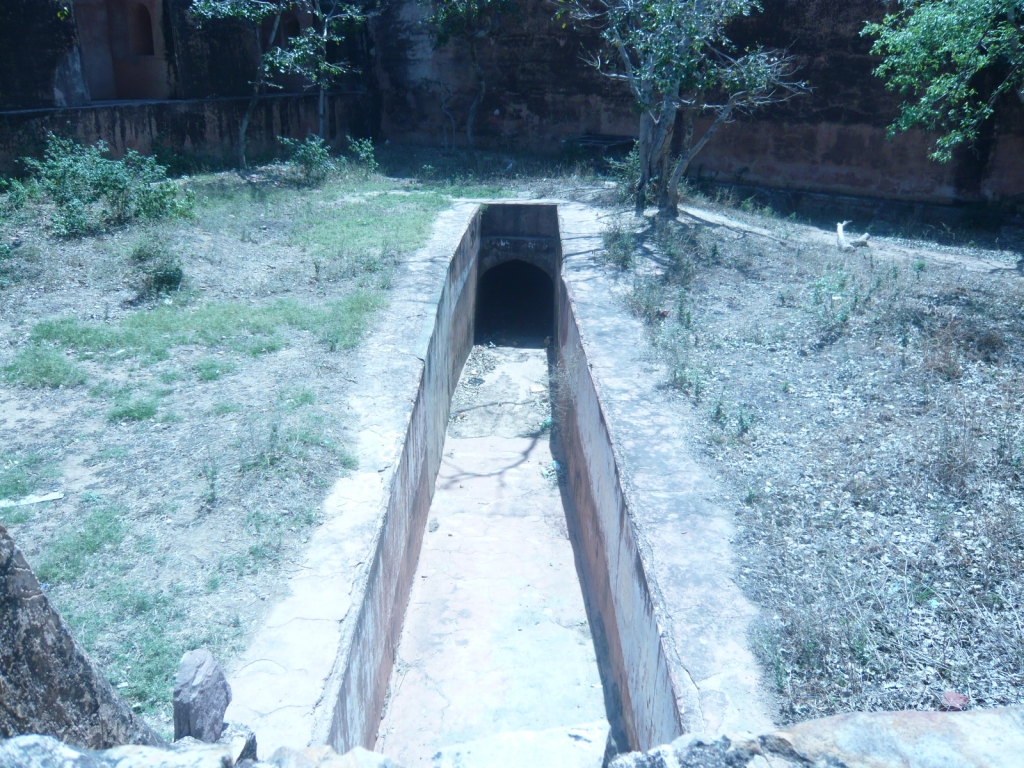 Day 4 - My Second Tour To Jaigarh Fort : Jaipur, India (Mar'11) 9