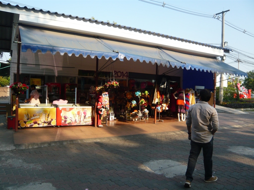 Day 6 - Visited Sriracha Zoo With Family : Sriracha, Thailand (Mar'14) 12