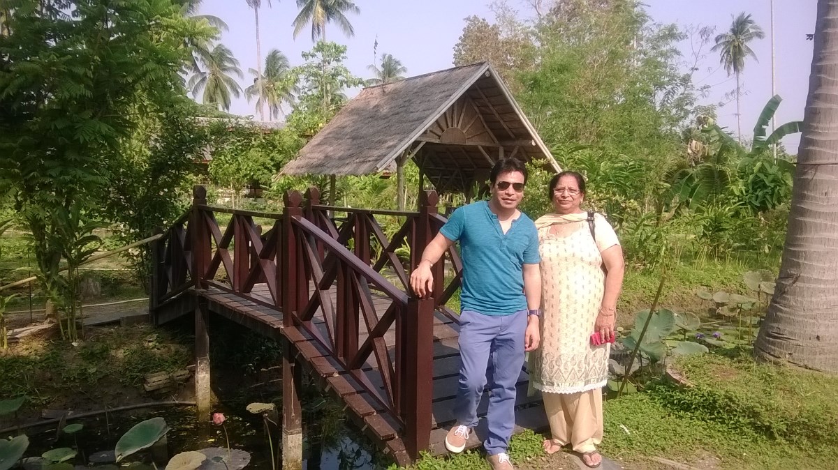 Day 5 - Visited Damnoen Saduak Floating Market With Family : Kanchanaburi, Thailand (Mar'14) 4