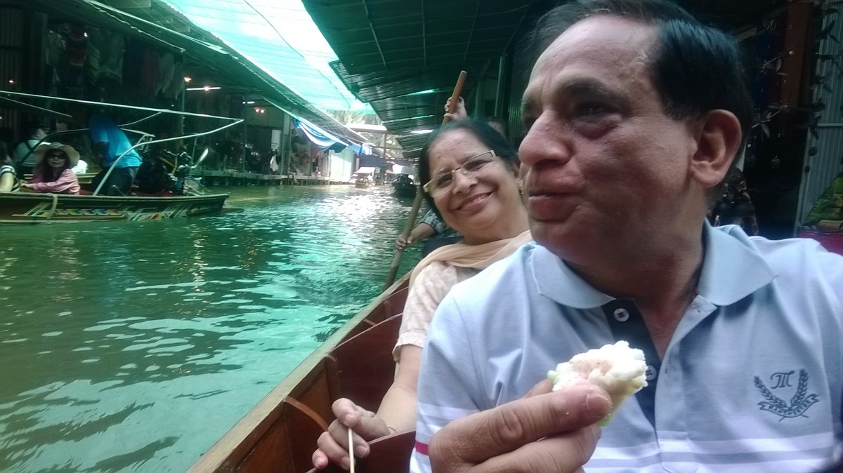 Day 5 - Visited Damnoen Saduak Floating Market With Family : Kanchanaburi, Thailand (Mar'14) 16