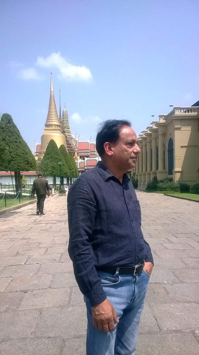 Exploring Grand Palace : Bangkok, Thailand (Mar'14) 38