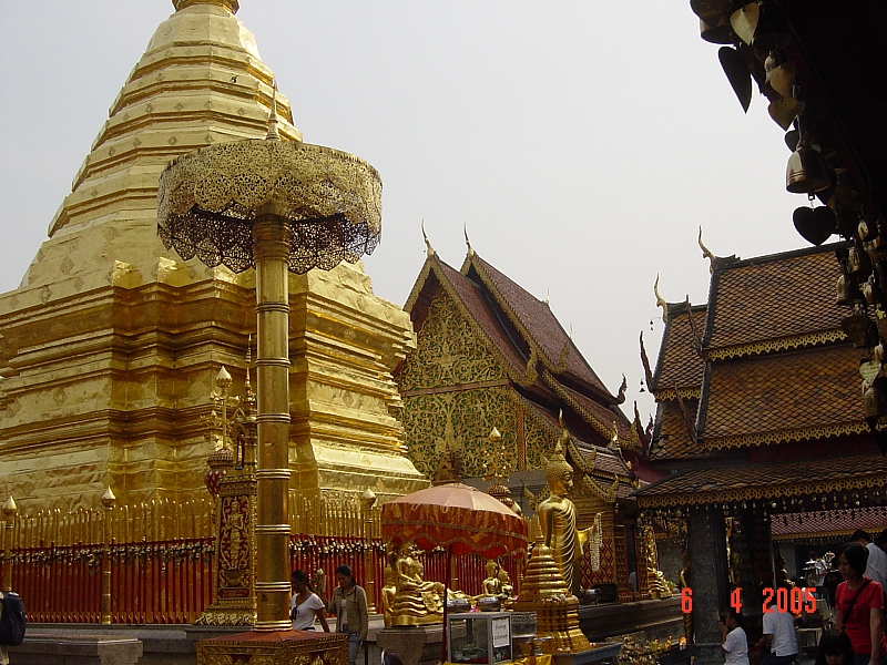 Trip To Doi Suthep Temple : Chiang Mai, Thailand (Apr'05) 12