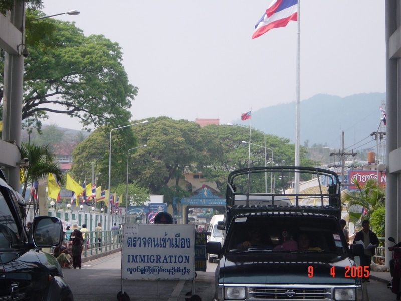 Day 3 - One Day Golden Triangle Tour : Chiang Mai, Thailand (Apr'05) 6