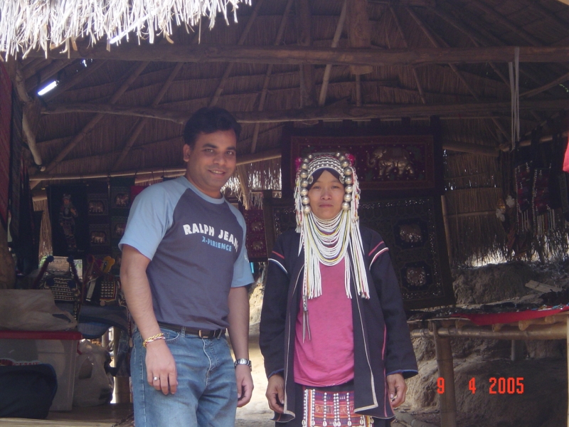 Exploring Long Neck Karen Village : Mae Hong Son, Thailand (Apr'05) 6