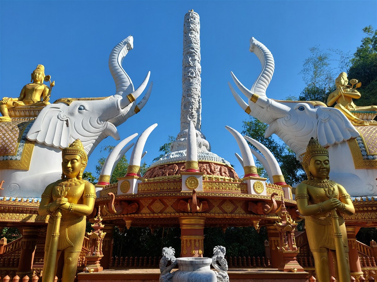 Paying Respect At Shiva Temple (Ramintra Soi 71) : Bangkok (Jan'26) 4