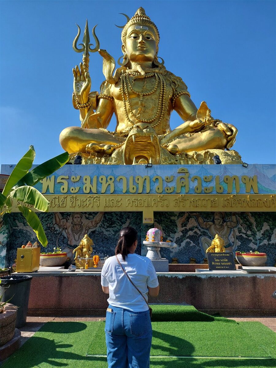 Paying Respect At Shiva Temple (Ramintra Soi 71) : Bangkok (Jan'26) 6