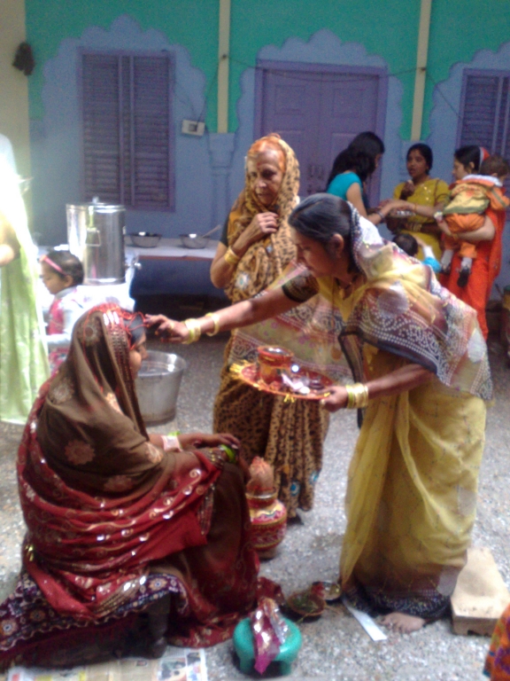 Attending Wedding In Mewat : India (Feb'09) 14