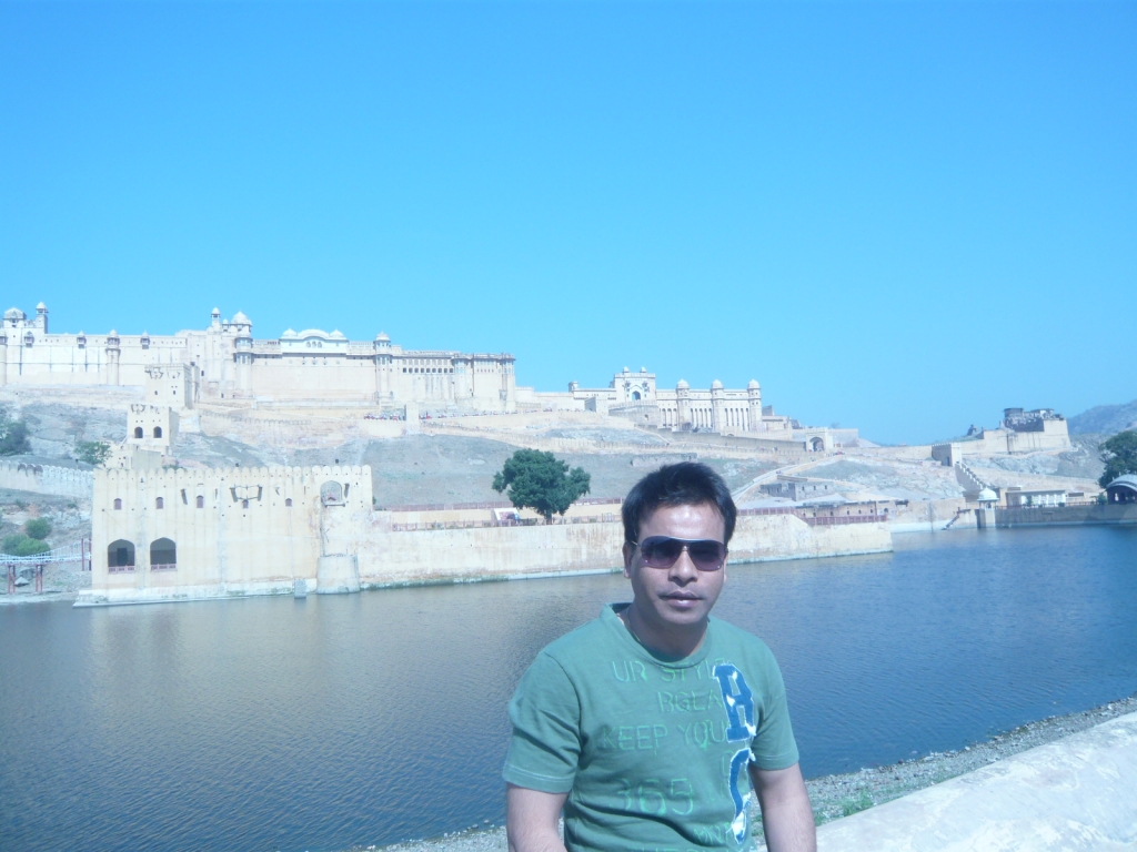 Exploring Amber Fort : Jaipur, India (Mar'11) 1