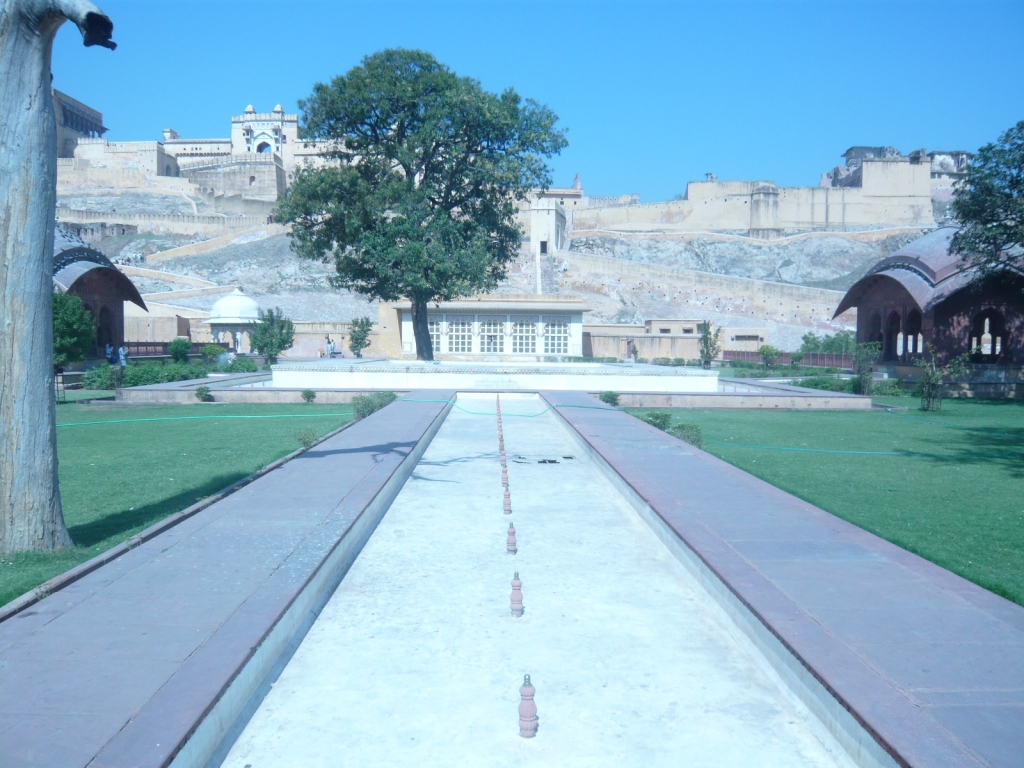 Exploring Amber Fort : Jaipur, India (Mar'11) 5