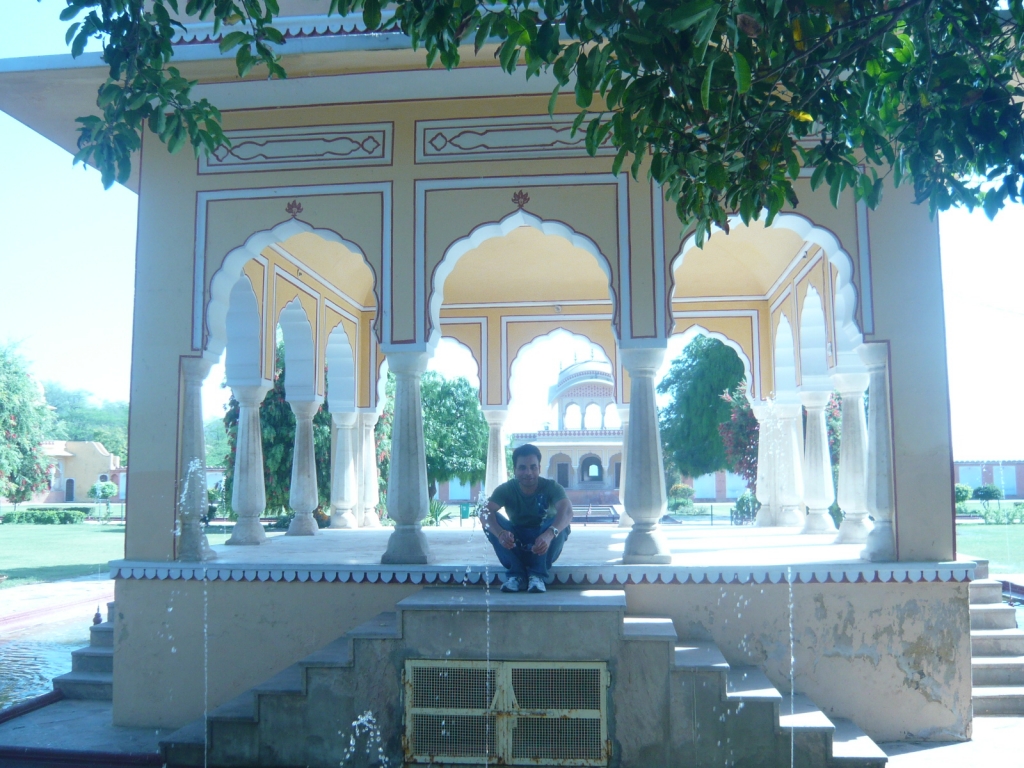 Exploring Around Jaipur City : India (Mar'11) 3