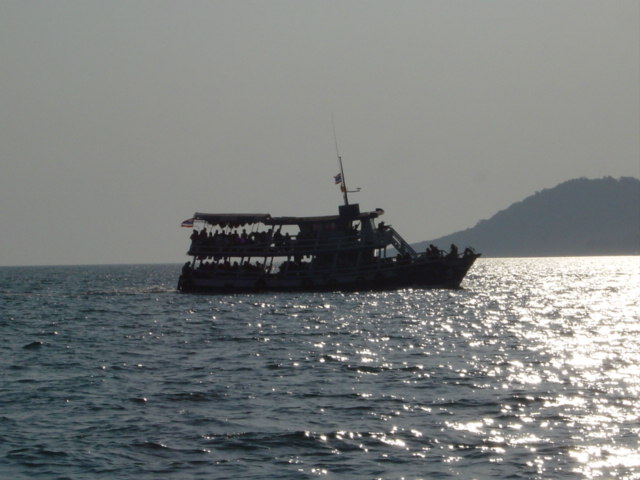 2 Days Trip To Pattaya, Rayong and Koh Samet : Thailand (Feb'04) 11