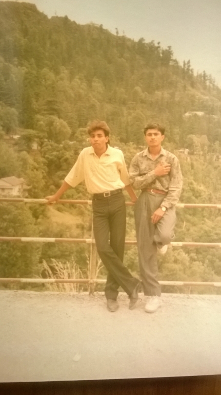 My First Trip to Mussoorie Hill Station With Friends : India (1995) 3