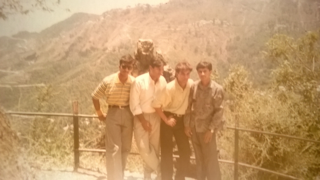 My First Trip to Mussoorie Hill Station With Friends : India (1995) 5