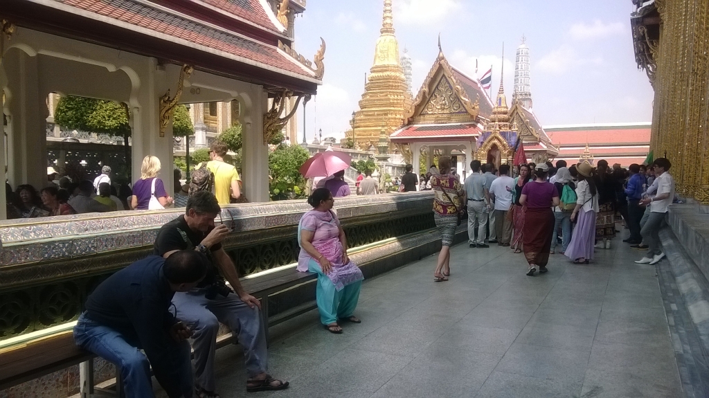 Exploring Grand Palace : Bangkok, Thailand (Mar'14) 19