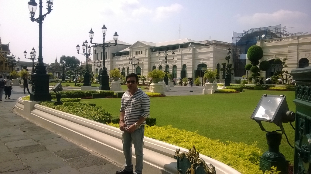 Exploring Grand Palace : Bangkok, Thailand (Mar'14) 37
