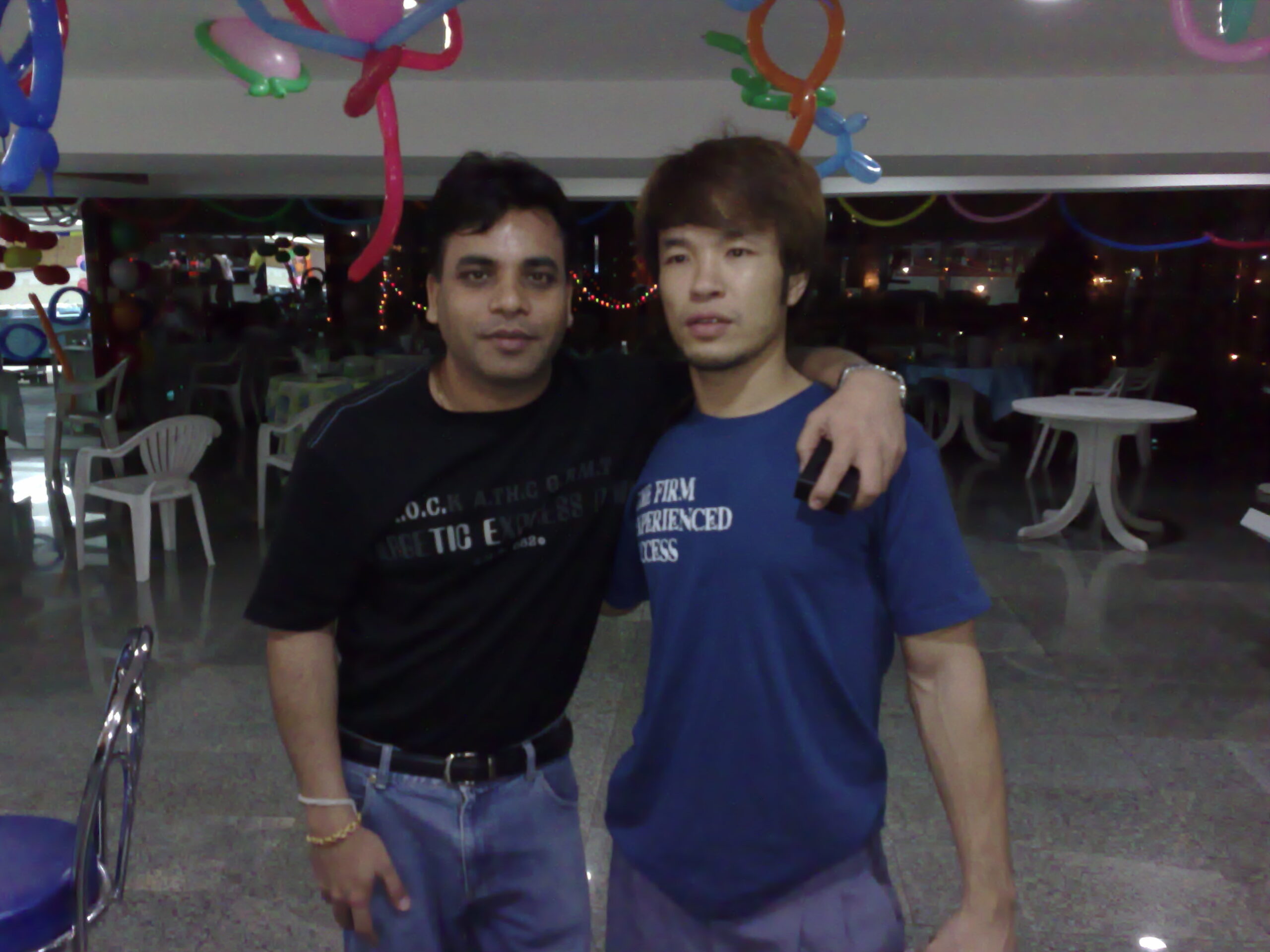 Exploring Fun at Fitness Party in Bangkok : Thailand (Dec'08) 7