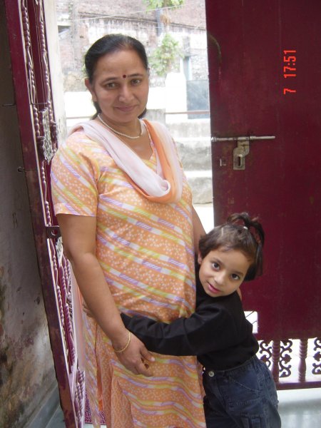 Exploring Dehradun (Diwali Festival) : India (Nov'07) 16