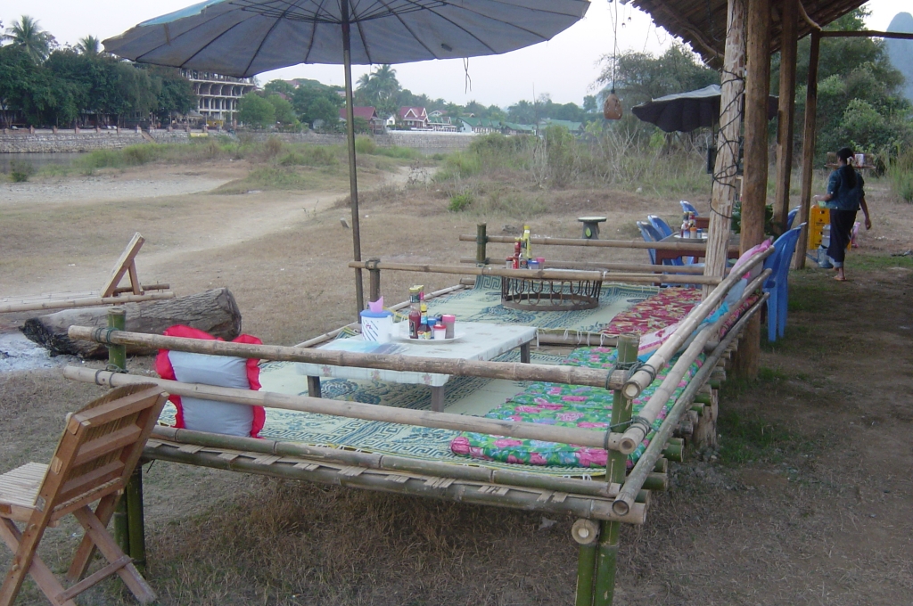 Day 1 - I fall in Love With Vang Vieng : Laos (Dec'04) 26