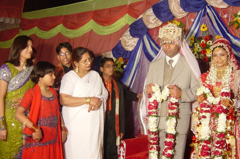 Exploring Delhi (Brother Marriage) : India (Dec'05) 8