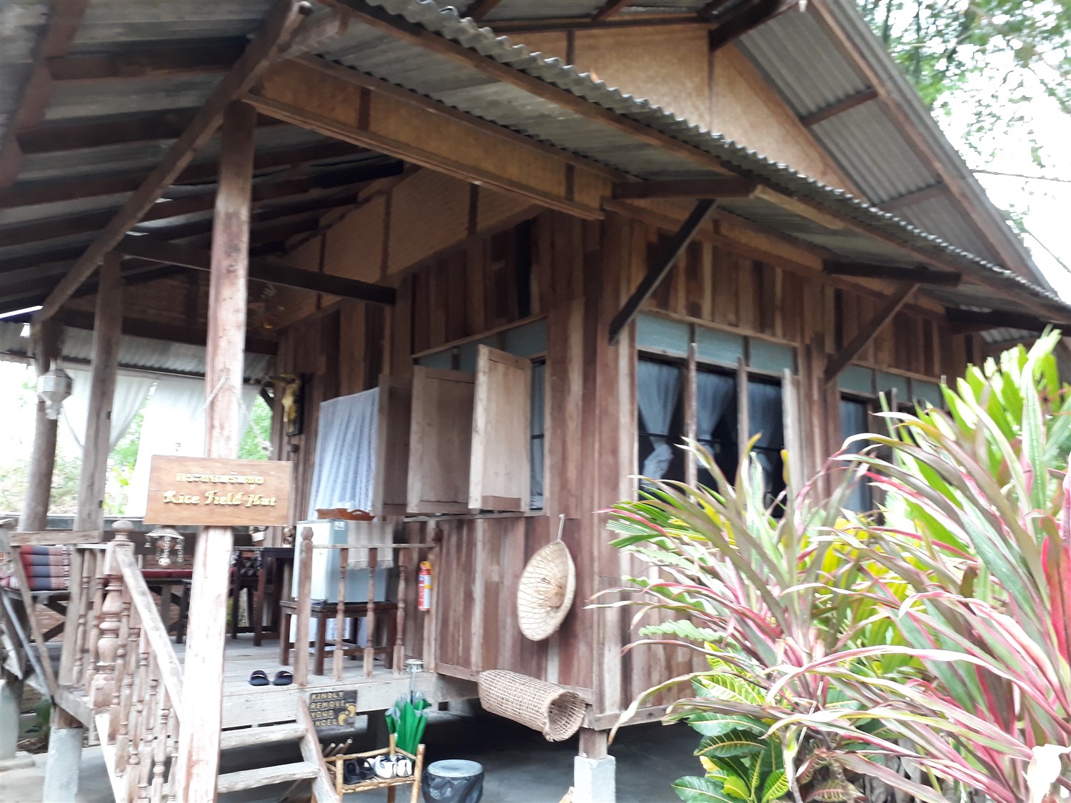 Exploring Around Ban Chunsongsang Home Stay, Chiang Mai : Thailand (Apr'17) 5