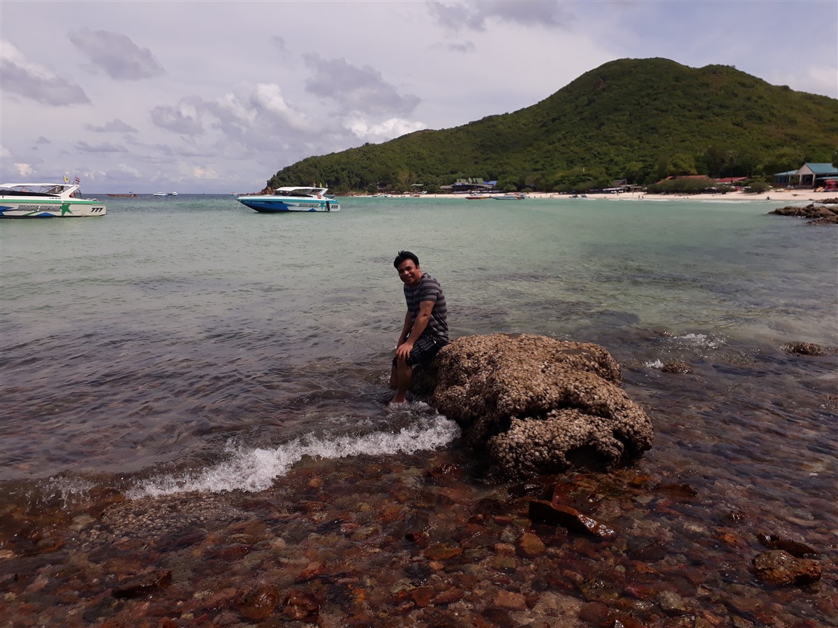 Exploring Koh Larn Island by Motorbike : Pattaya, Thailand (Sep’17) 10