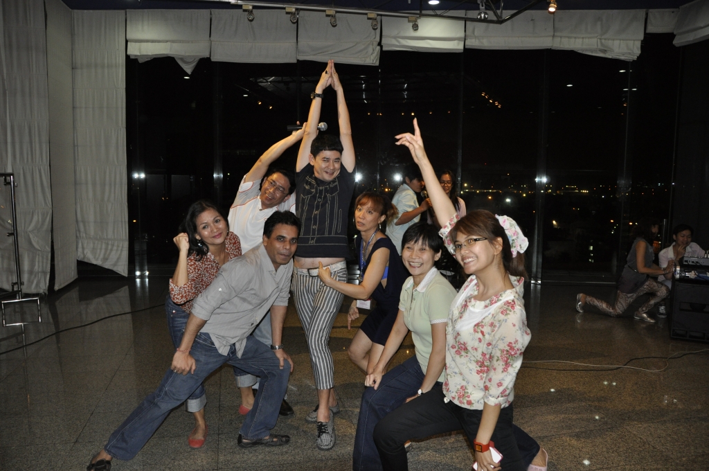 New Year Party At Yontrakit Fitness : Bangkok, Thailand (Dec'11) 7