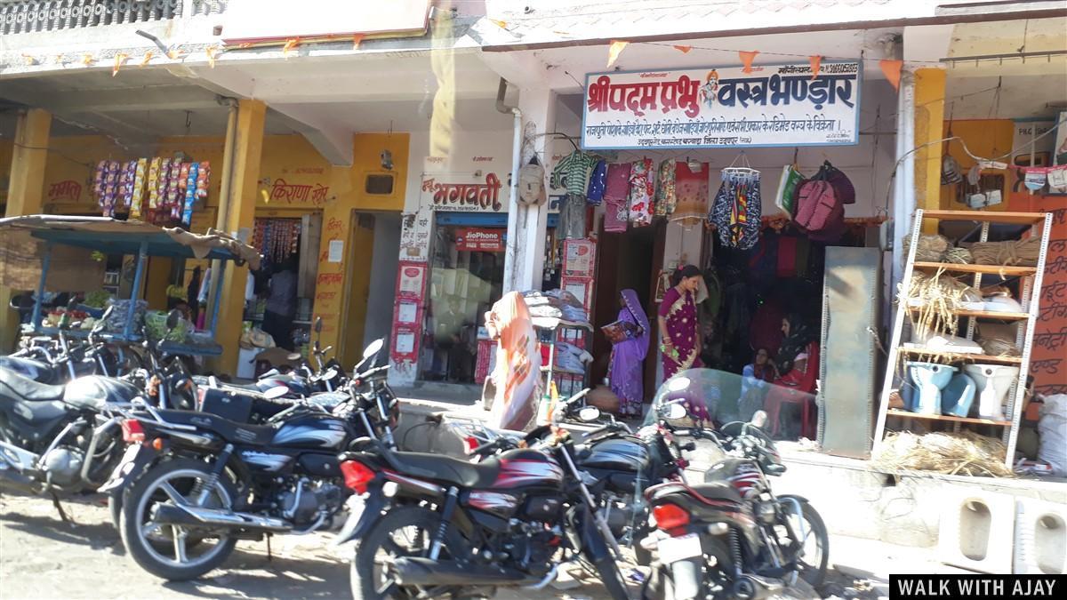 Driving from Mount Abu to Kumbhalgarh Fort and local market