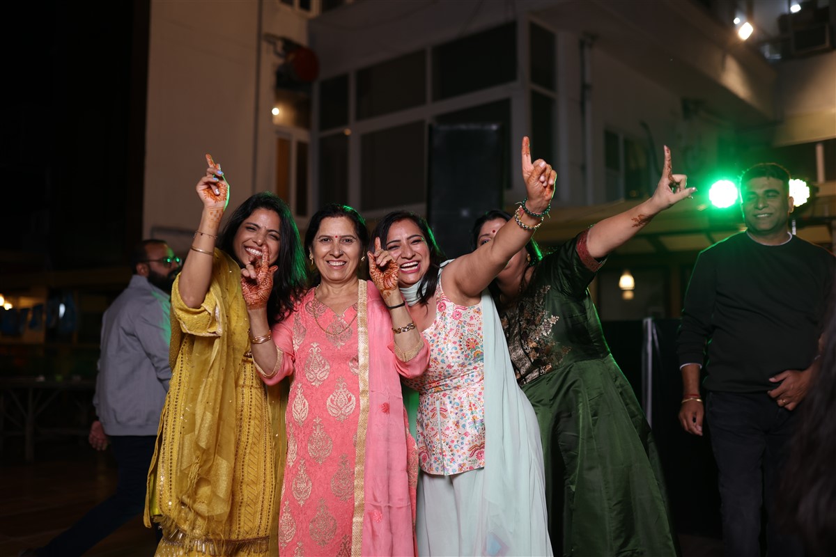 Day 10 - Our Indian Wedding Cocktail Party : Dehradun, India (Oct’22) 33