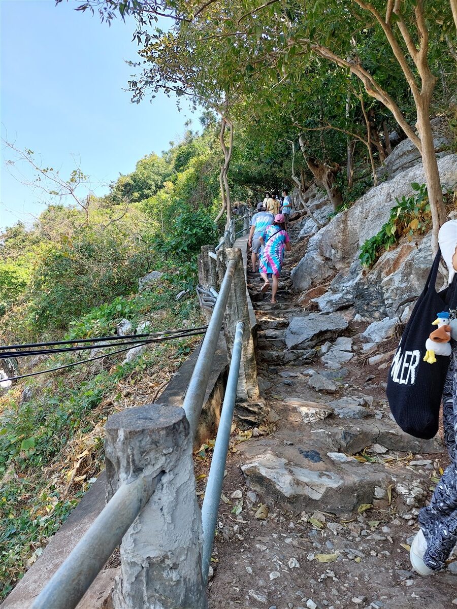Hike To Phraya Nakhon Cave : Sam Roi Yot, Thailand (Dec'22) - Day 2 5