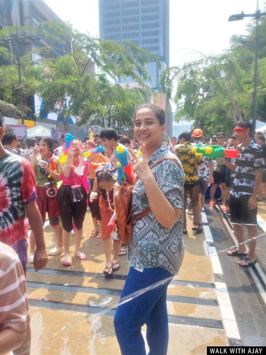 Enjoying Songkran Festival Around Siam Area : Bangkok , Thailand (Apr'23) 6