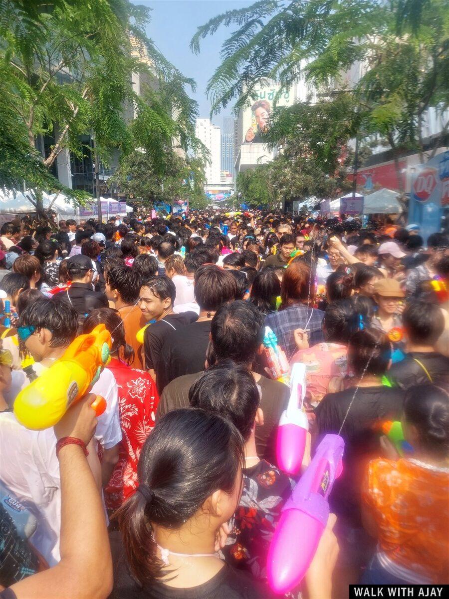 Enjoying Songkran Festival : Bangkok, Thailand (Apr'23) 33