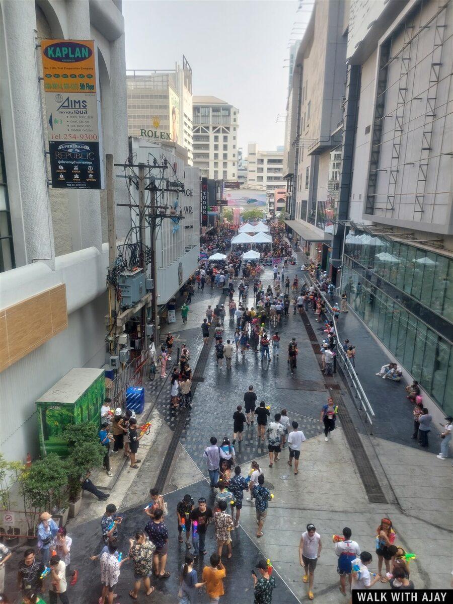 Enjoying Songkran Festival Around Siam Area : Bangkok , Thailand (Apr'23) 16