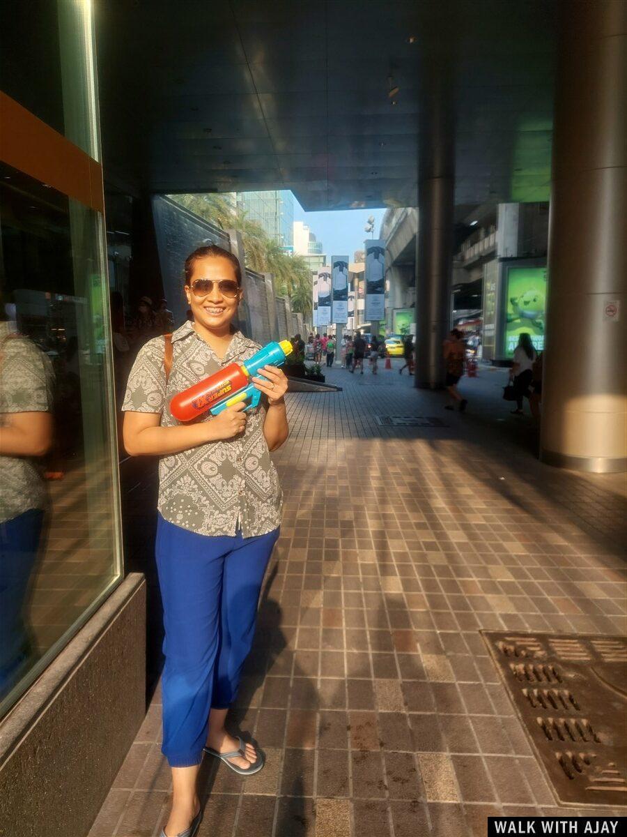 Enjoying Songkran Festival Around Siam Area : Bangkok , Thailand (Apr'23) 18