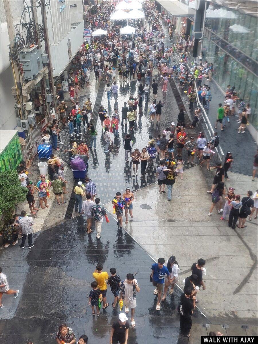 Enjoying Songkran Festival Around Siam Area : Bangkok , Thailand (Apr'23) 19