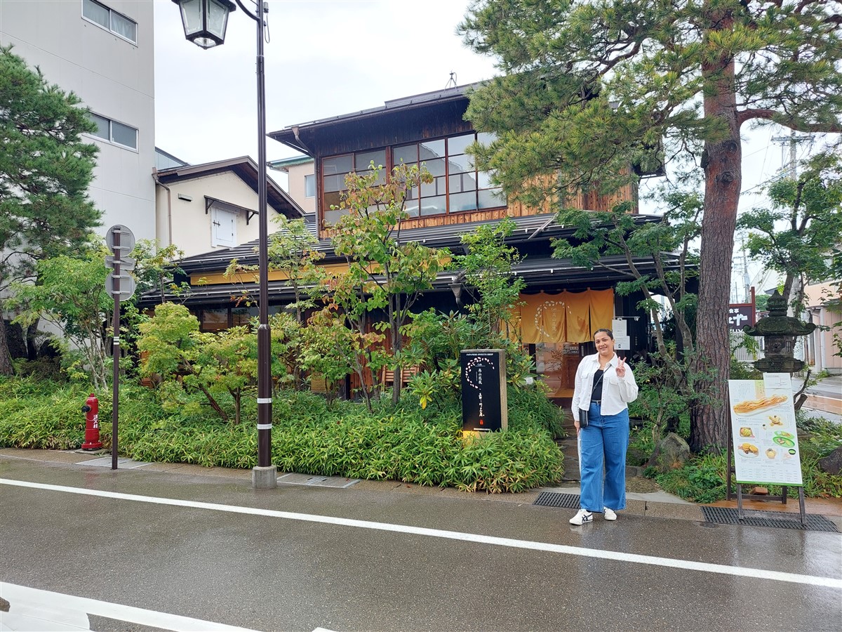 Day 3 - Walking & Exploring Takayama Old Town : Japan (Oct'25) 12