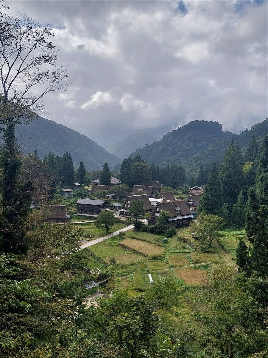 Day trip from Takayama to Shirakawa-go