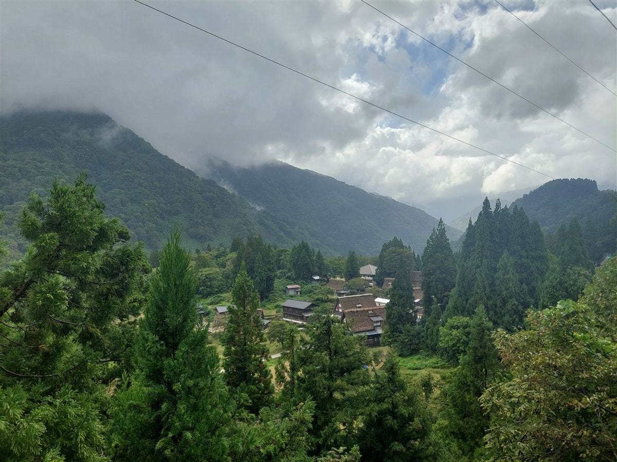 Day 4 - One Day Shirakawago & Gokayama Ainokura Tour from Takayama : Japan (Oct25) 5