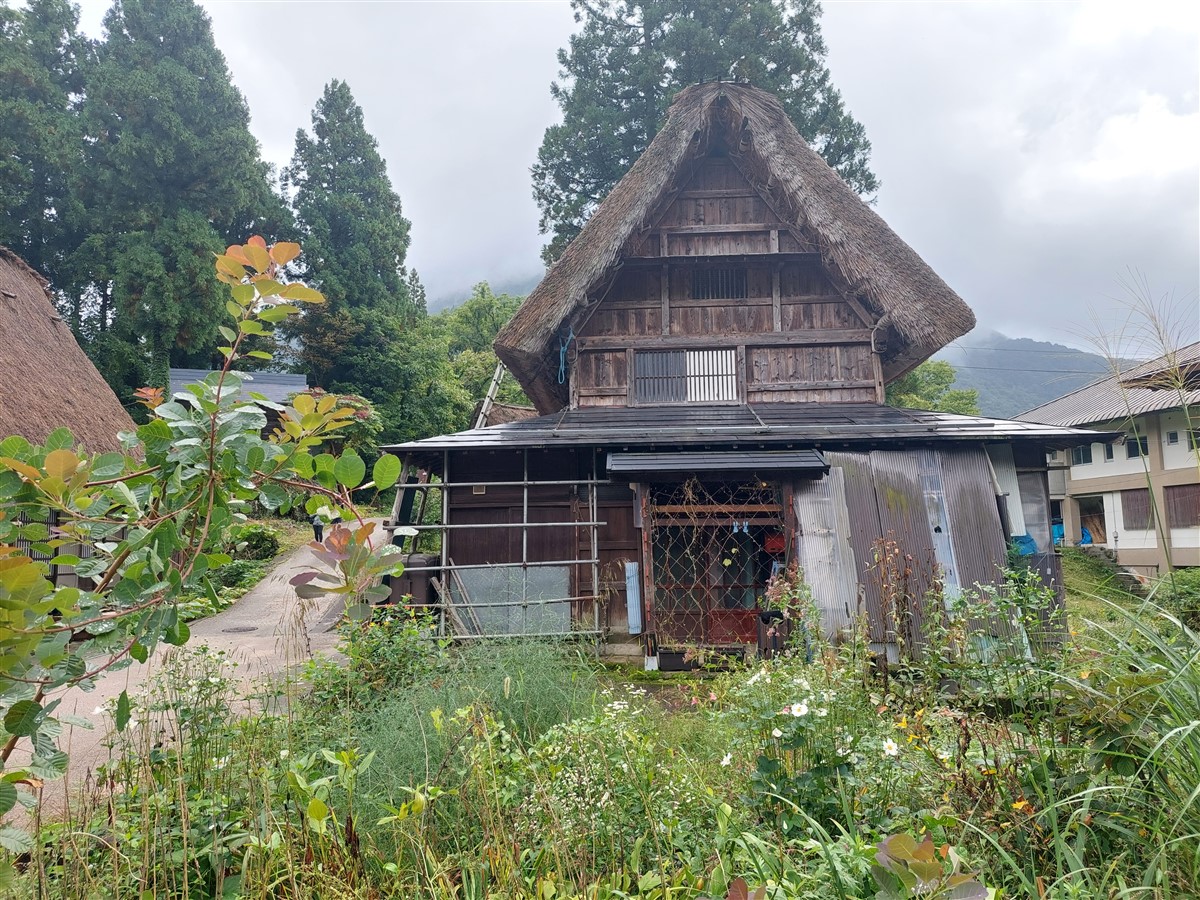 Day 4 - One Day Shirakawago & Gokayama Ainokura Tour from Takayama : Japan (Oct25) 12