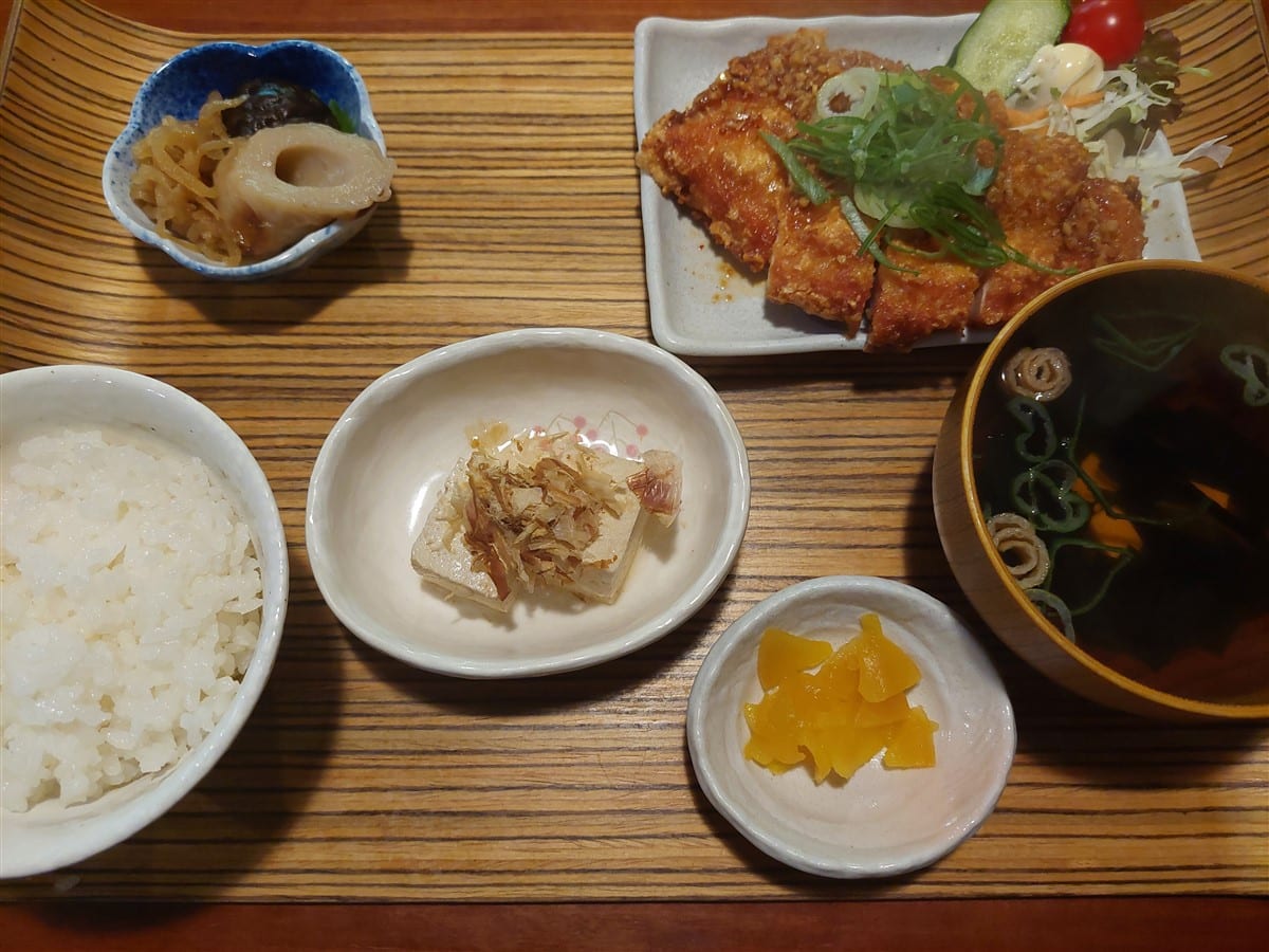 Day 4 - One Day Shirakawago & Gokayama Ainokura Tour from Takayama : Japan (Oct25) 30