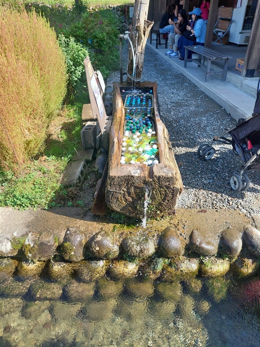 Day 4 - One Day Shirakawago & Gokayama Ainokura Tour from Takayama : Japan (Oct25) 40