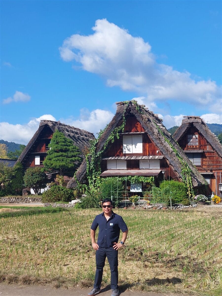 Shirakawa-go Japan heritage village